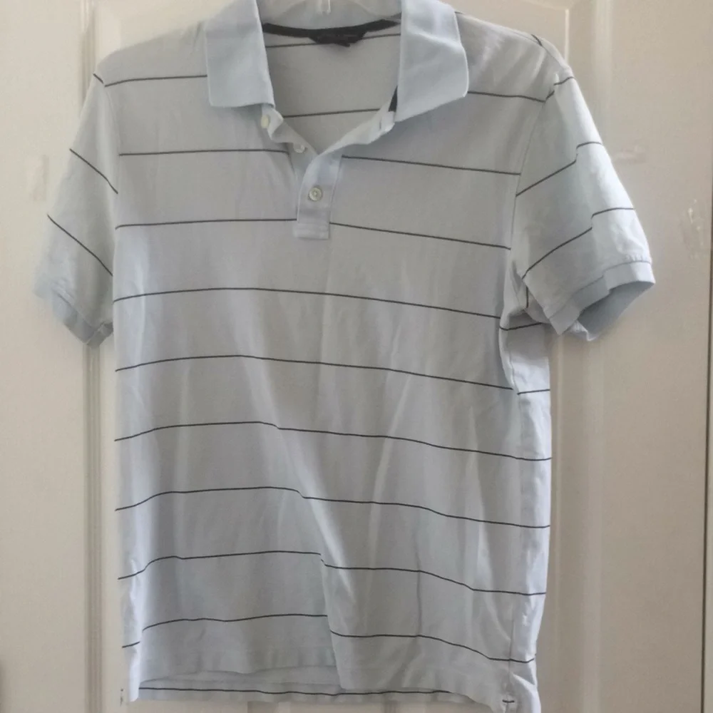 FINAL MARKDOWN Men’s banana republic fitted polo large